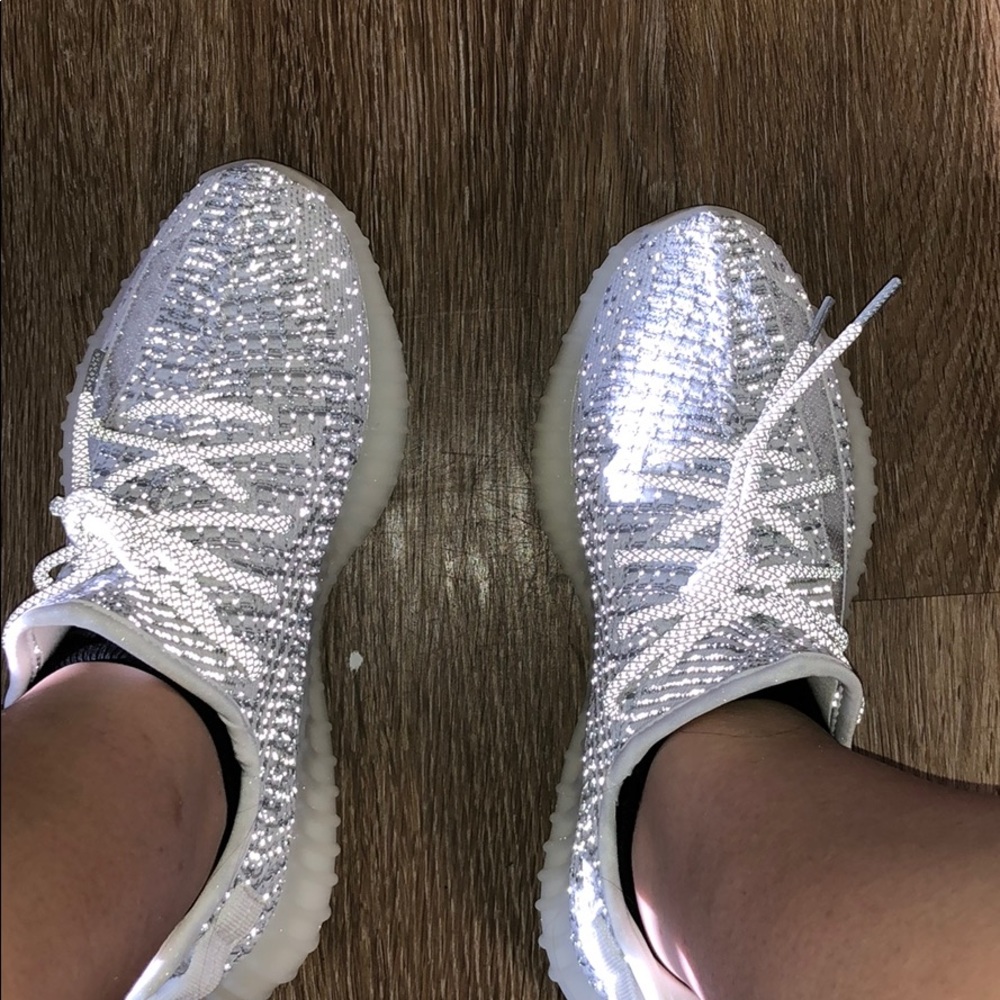 Yeezy boost v2